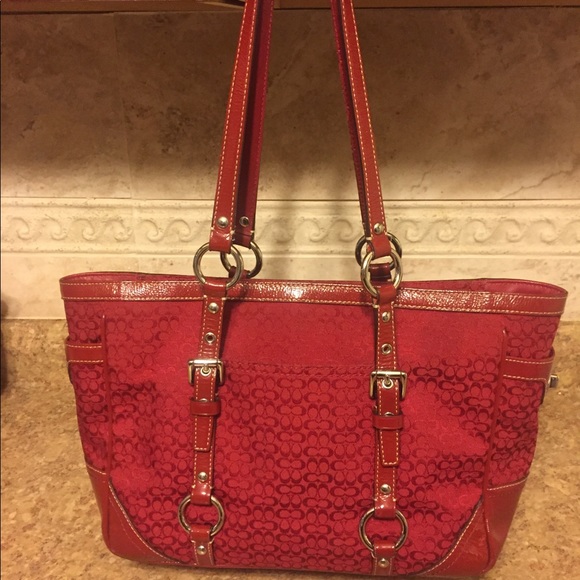 Authentic coach Purse with genuine leather - Picture 1 of 4
